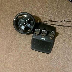 Logitech steering wheel for Xboxes only